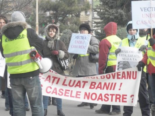 Tribunalul Constanţa a amânat pronunţarea în dosarul Vectra Imobiliare